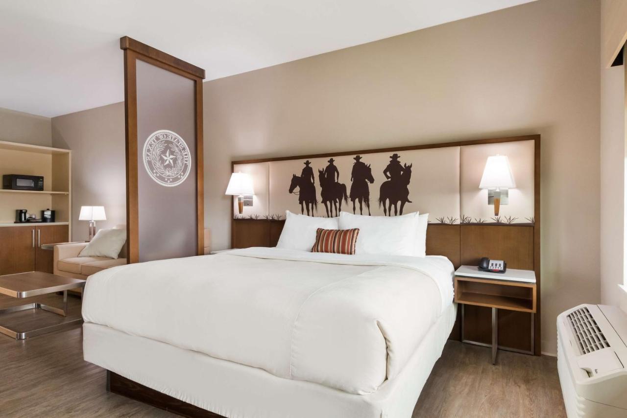 Best Western Bandera Suites & Saloon المظهر الخارجي الصورة